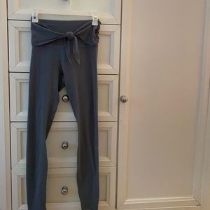LuluLemon Wrap Waist Leggings
